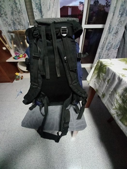 Mochila  de montanha  leva á volta 25L