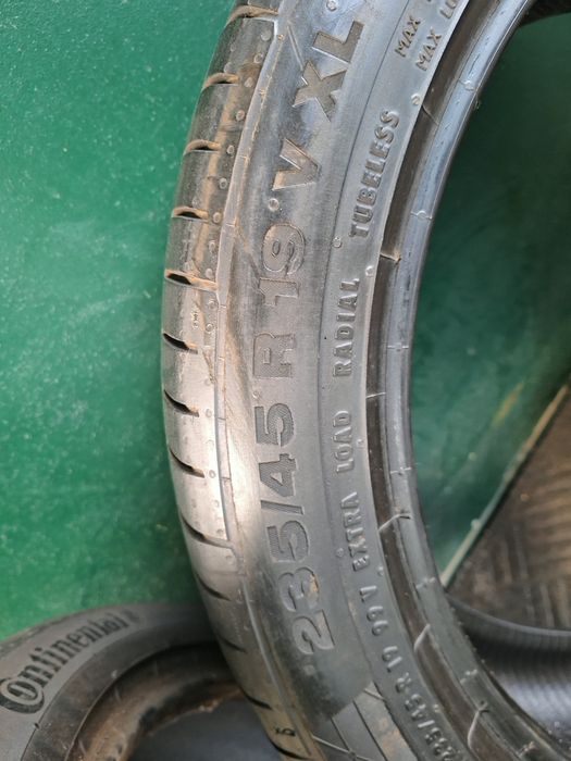 Шини 235/45R19 пара Continental з Європи. Великий вибір.