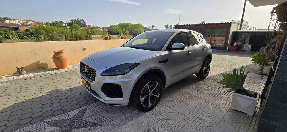 Jaguar E-pace R-Dynamique P300e