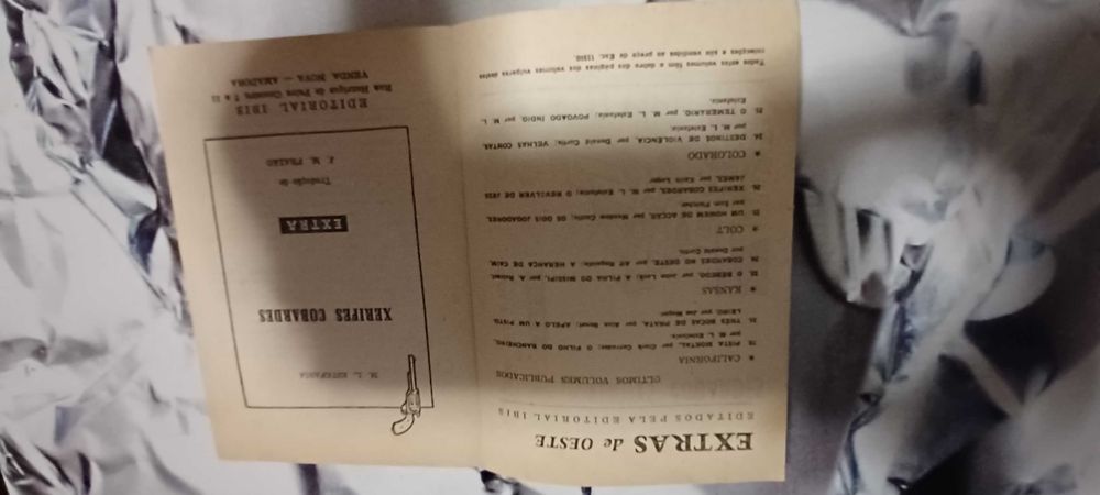 Livro _Xerifes Cobardes_ de M.L. Estefanía