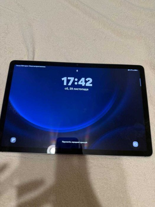Планшет Samsung tab s9 fe 5g 256gb зі стилусом,склом і чохлами