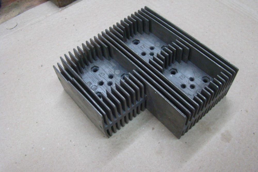 Радиатор алюминиевый для радиоэлектронных устройств
