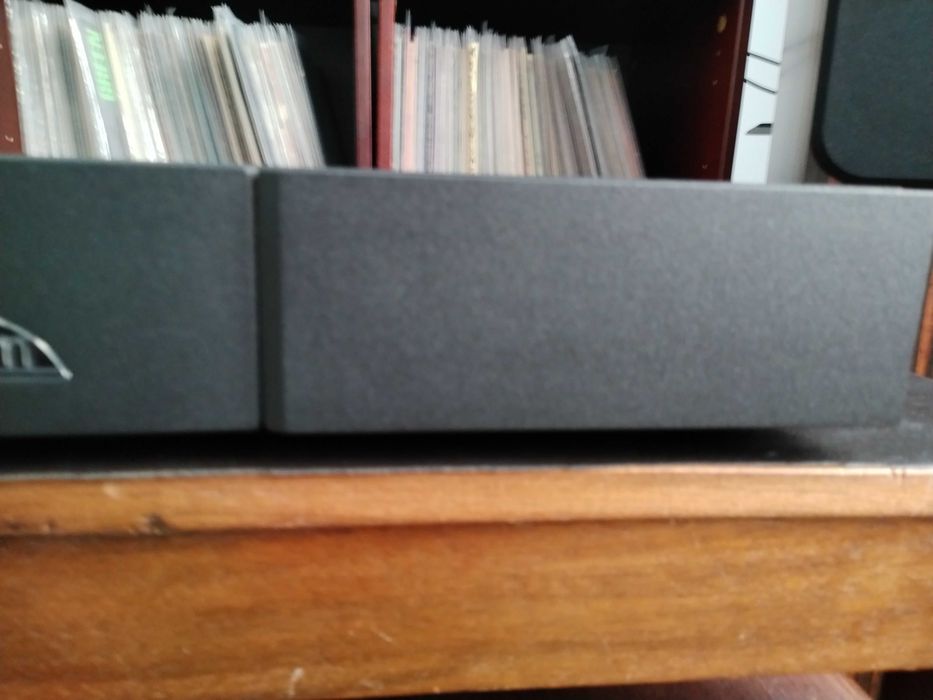 NAIM Flatcap 2 com novos condensadores e cabo DIN