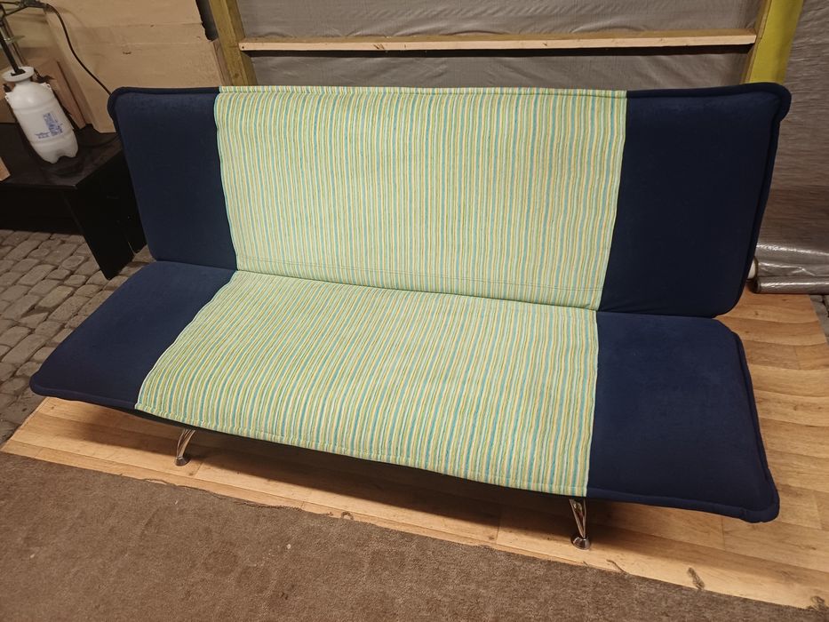 Wersalka .kanapa. Transport.