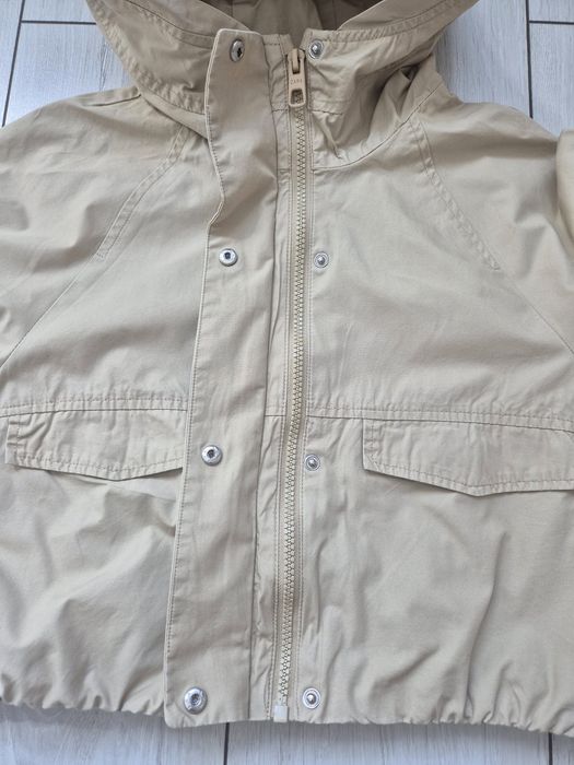 Легка куртка Zara 130 см