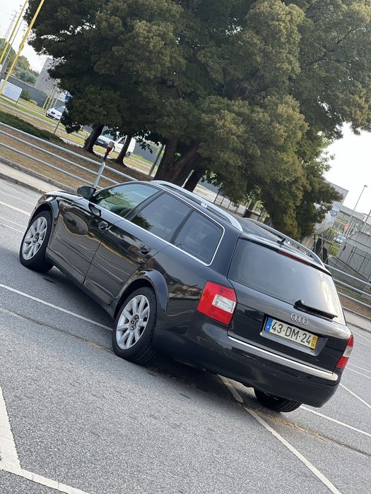 Audi A4 S-Line 130pd