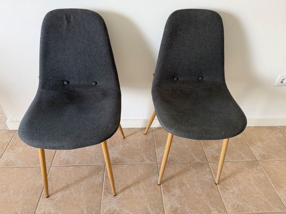 4 Cadeiras mesa cinza estofadas