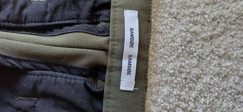 Samsoe Samsoe spodnie butelkowa zieleń 36