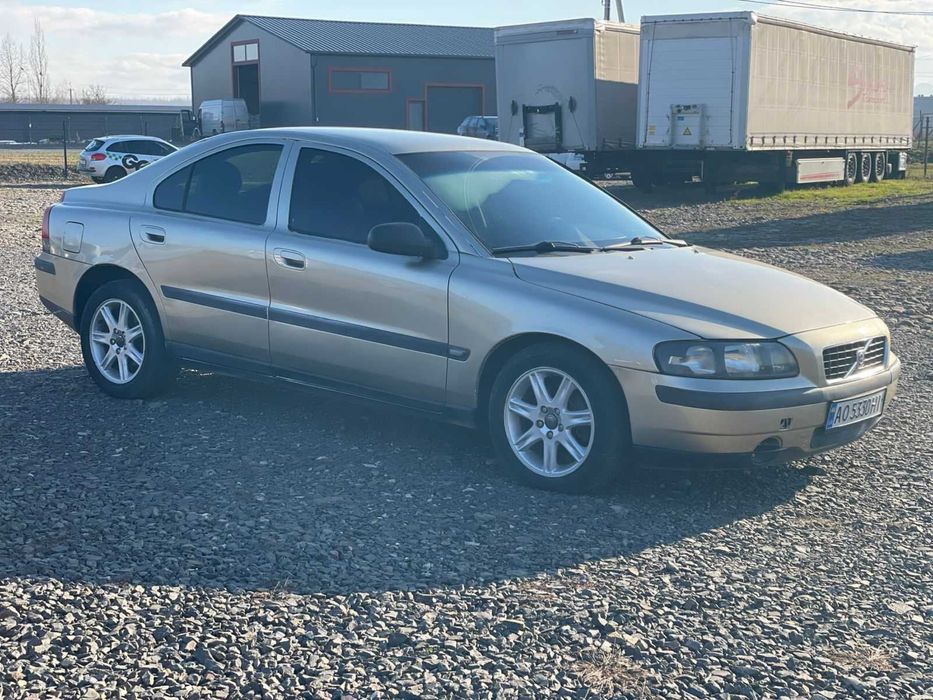 Вольво 2.4 benzin