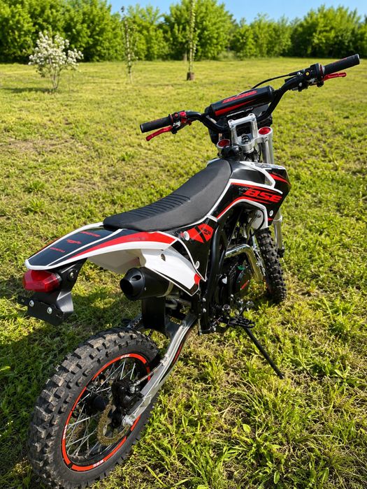 Питбайк BSE SP04 Enduro 140 (9лс)
