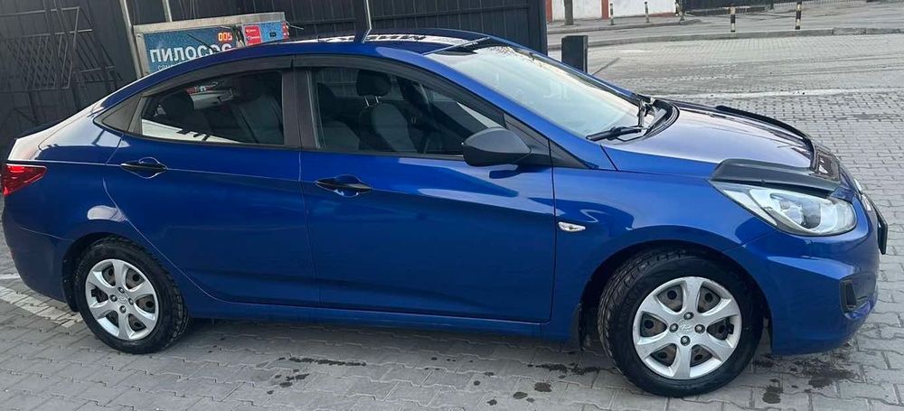 Hyundai Accent 2013 рік