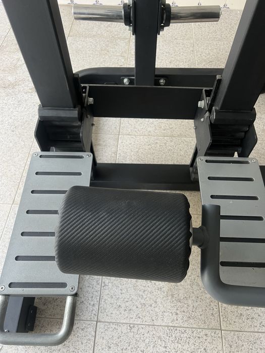 Ellipse Standing Leg Curl