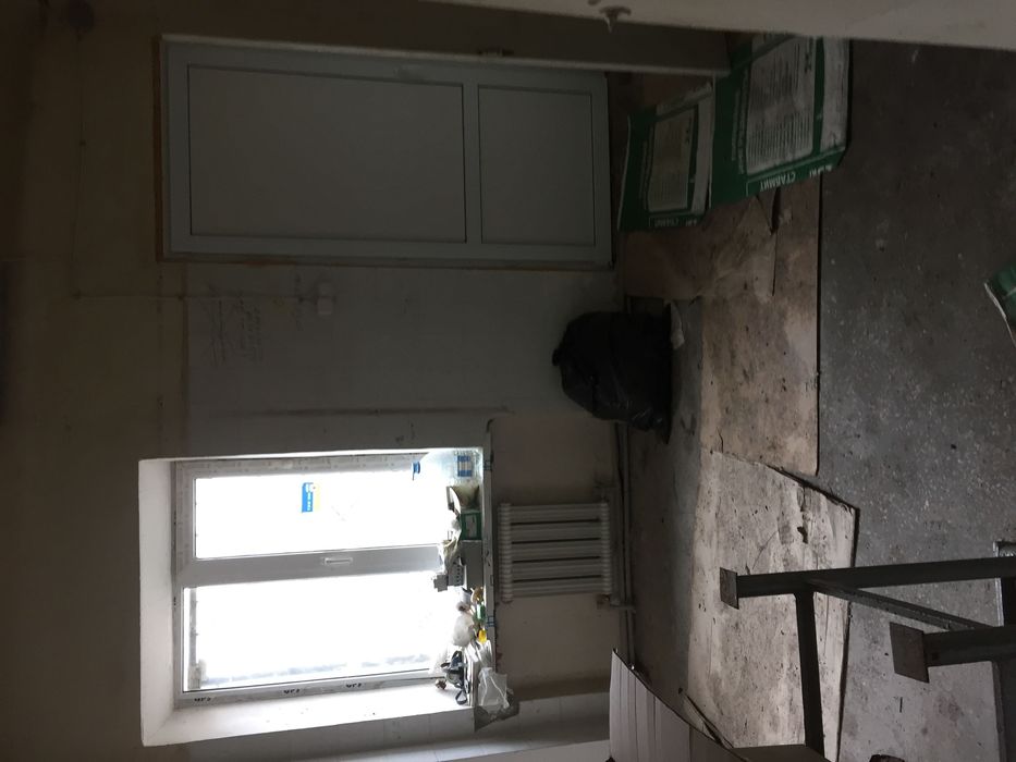 Нежитлова будівля Канів