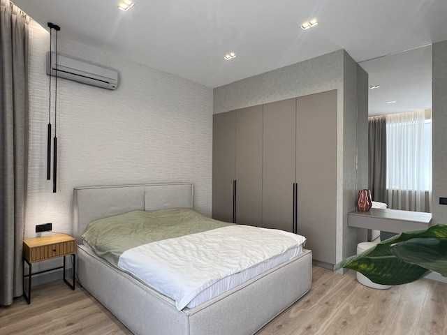 Продается дом с новым ремонтом, Дача Ковалевского