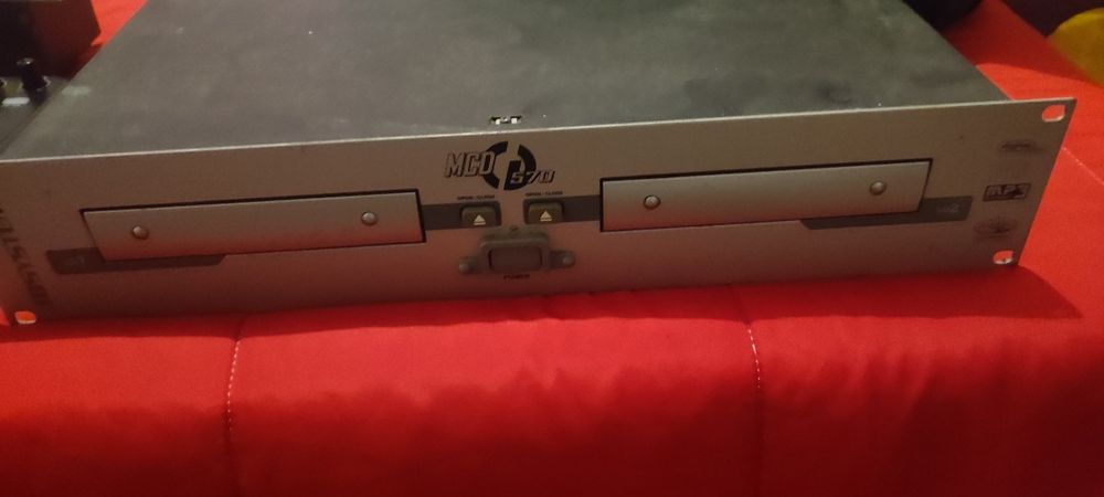 Vendo várias mesas de mistura ao Melhor preço