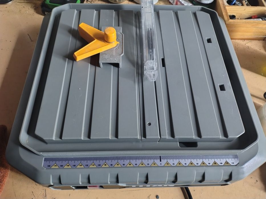 Przecinarka do glazury Titan TTB903TCH 500W