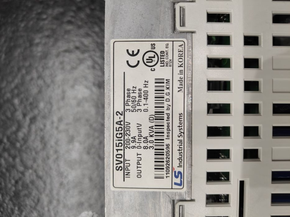 Falownik 1 fazowy 1,5 kW LG LS SV015IG5A-2
