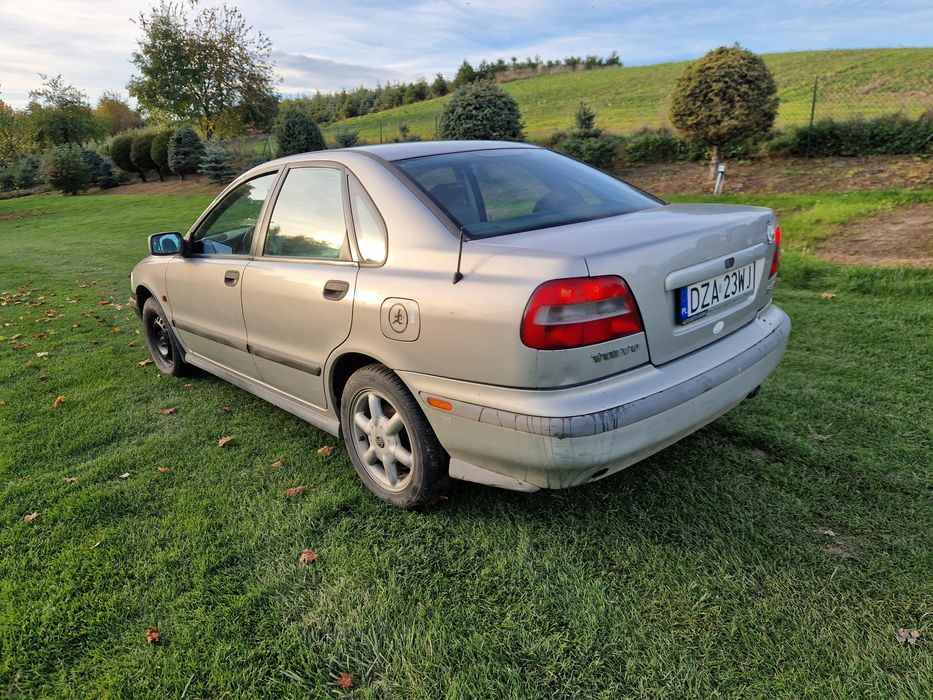 Volvo S40 OKAZKA zarej