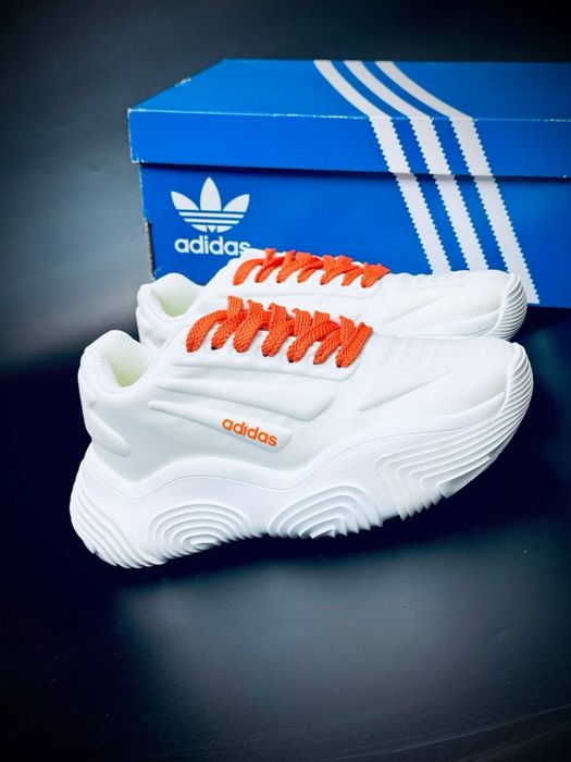 Женские Adidas Yezzy Boost/ кросовки адидас весна/купить адики женские