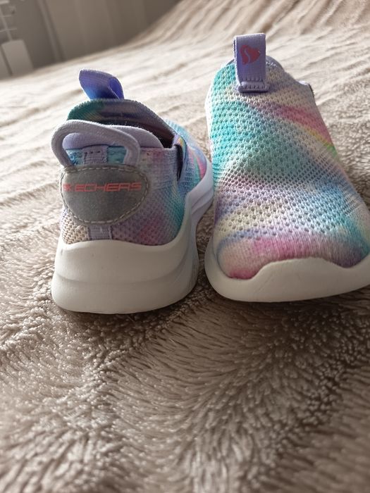 Дитячі кросівки SKECHERS розмір 26