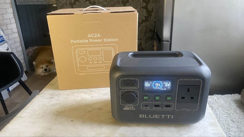 Портативна зарядна станція Bluetti AC2A 300w 204 wh