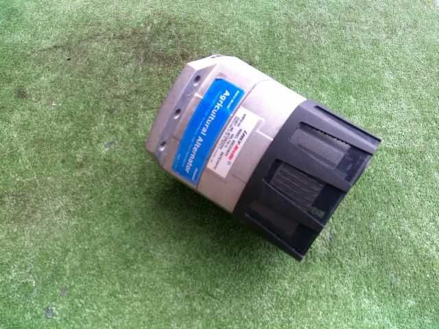 Alternator do sieczkarni kombajnu New Holland FR