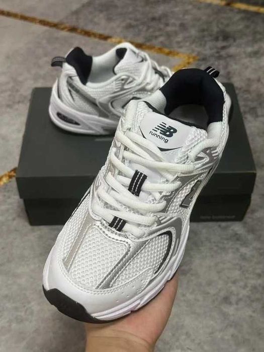ButyDamskie New Balance 530_White_Silver_Navy_Uniseks R.36