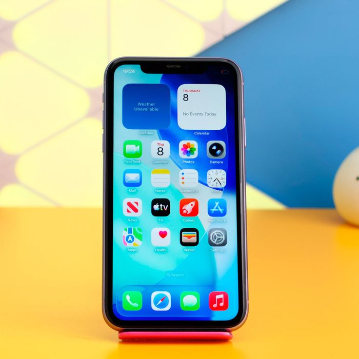 Смартфон Apple iPhone 11 64GB Purple (166033) Б/У З ГАРАНТІЄЮ