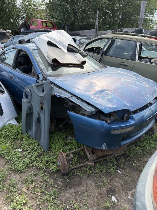 Разборка Mazda 626  323  Акпп  premasy Мазда 626 1998 2.0 бен Двигатель ГБО