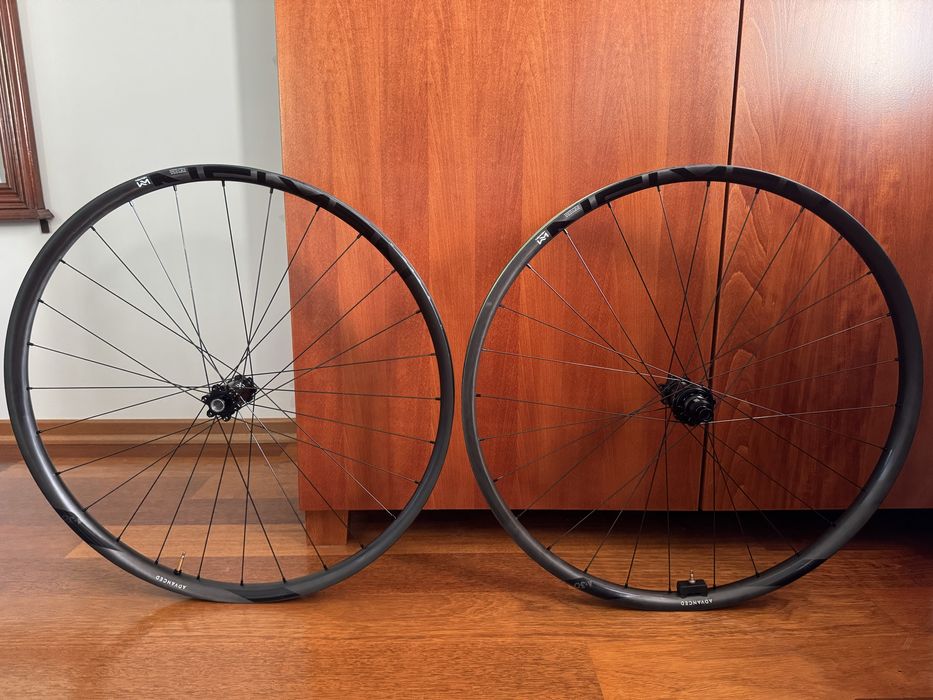 NEWMEN Advanced SLA30 koła MTB 29 CARBON DtSwiss Roval Enduro Trail DH