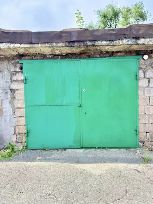 Продаж гаражу у кооперативі. ЦЕНТР! Широка. Руді