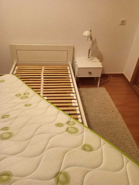 Cama de solteiro como nova