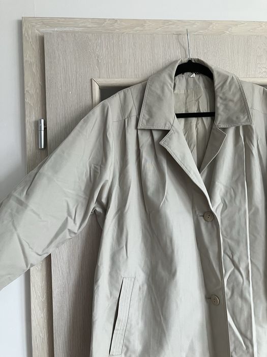 płaszcz trencz długi beżowy vintage Berghaus City