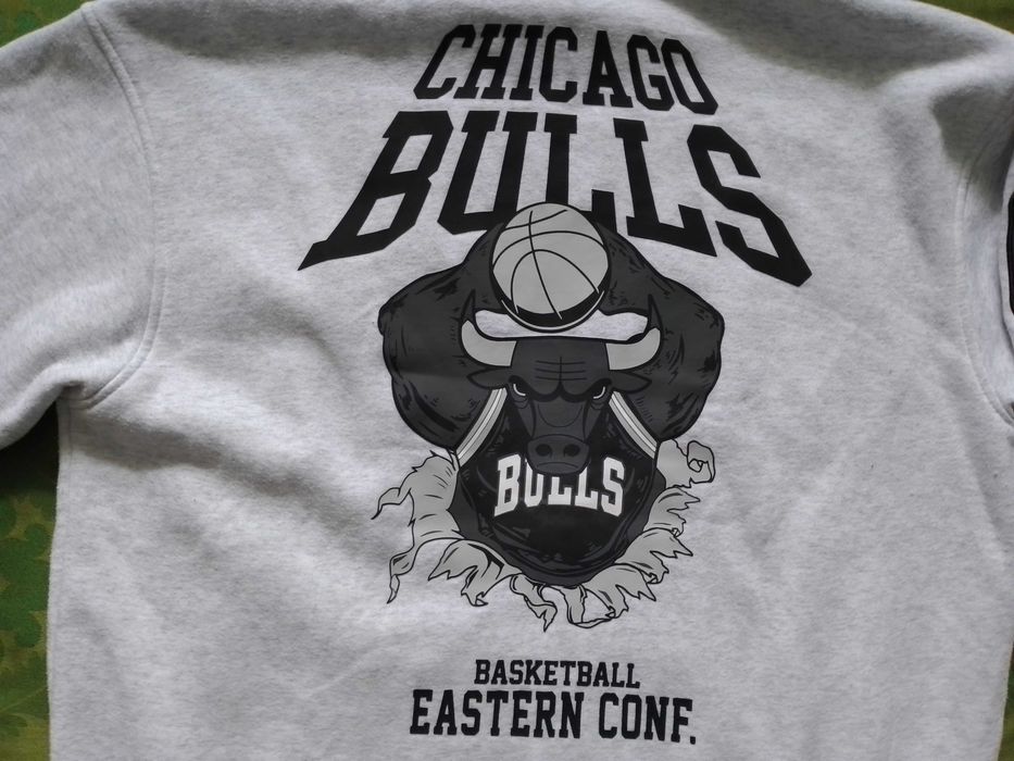 Толстовка Chicago Bulls NBA размер М.