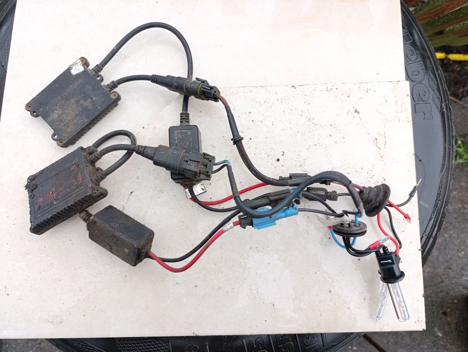 Продам ксенонові лампочки