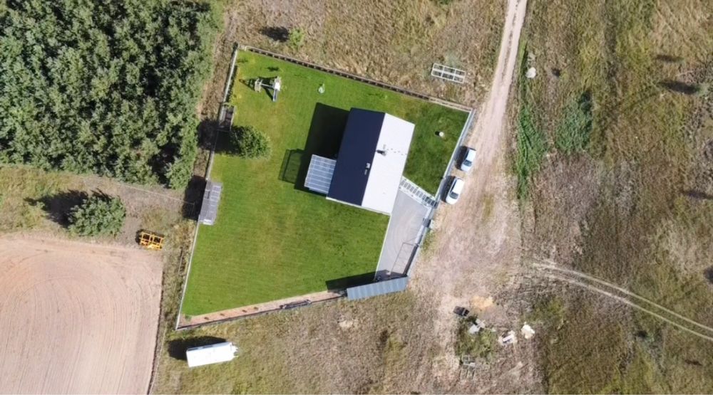 Dom jednorodzinny z wyposażeniem, stan idealny, bez pośredników