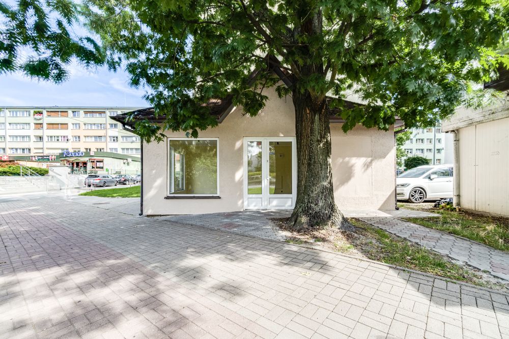 Lokal handlowo-usługowy ok. 30 m² | Super Lokalizacja przy Rondzie 1 Maja