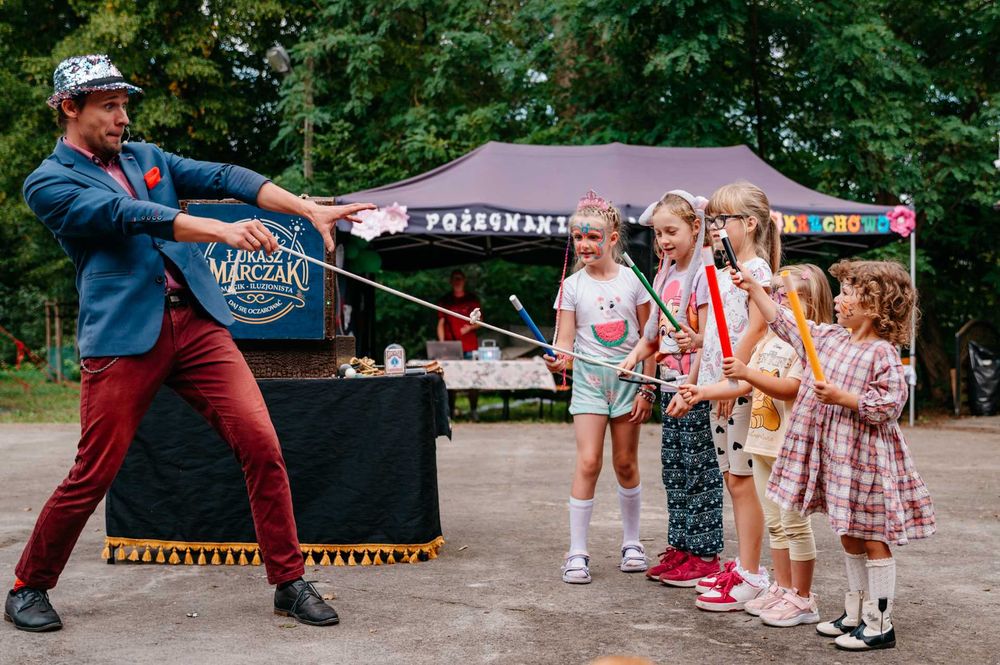 Lucky Luke - Magik, iluzjonista dla dzieci | pokazy dla dzieci, festyn