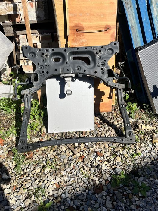 KIA NIRO2 EV підрамник цапфа ричаг цапфа кулак піввісь