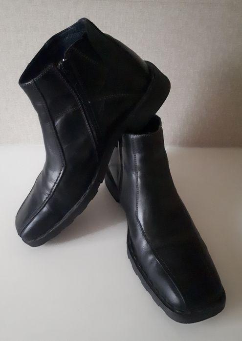 Мужские кожаные ботинки, сапоги ROOTS (27,5 - 28см)..