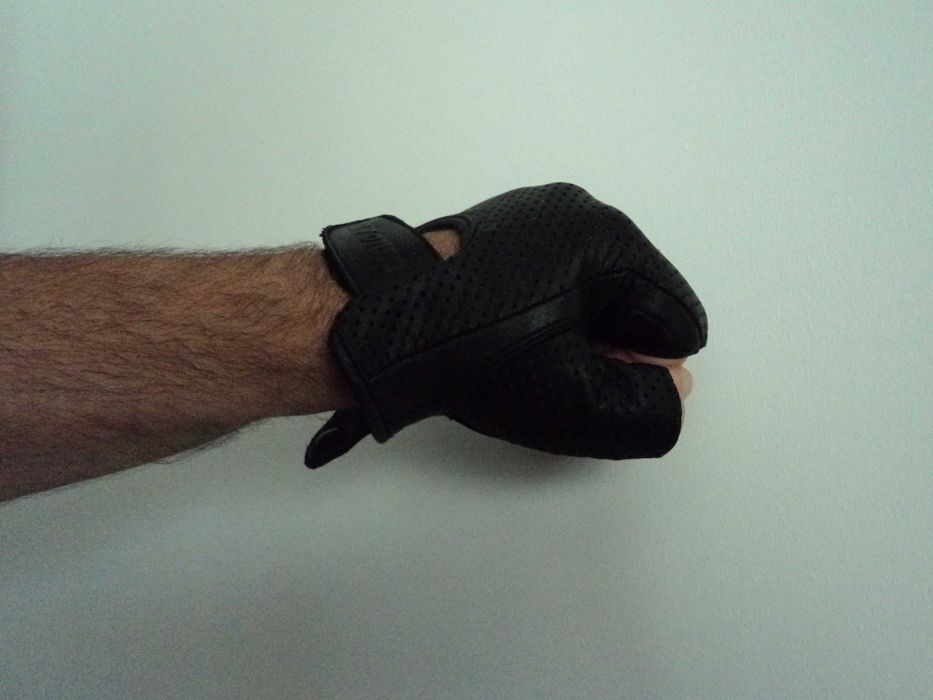 LUVAS " M " Pele muito confortáveis estado NOVO