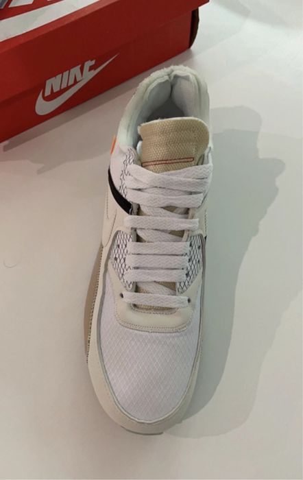 Sapatilhas total 90 off white