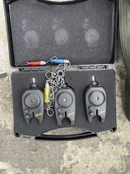 Tripod wędkarski Mack2 + buzz bary + pokrowiec + sygnalizatory