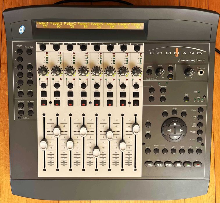 Digidesign Command 864409483945475122