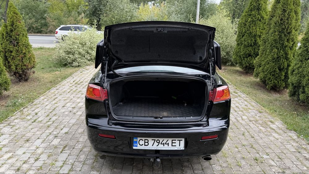 Mitsubishi Lancer X 2008 год автомат