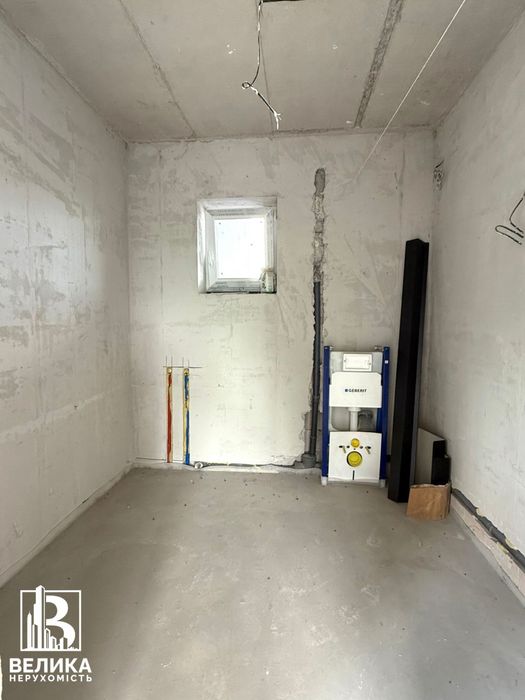 Продаж будинку ремонт газ 220м2+5сот закрите КМ Крюківщина Київ 5км