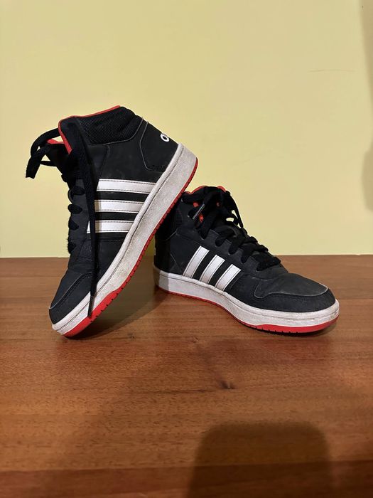 Adidas Hoops Mid 2.0