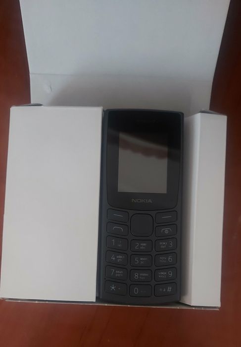 Новий телефон Nokia 105