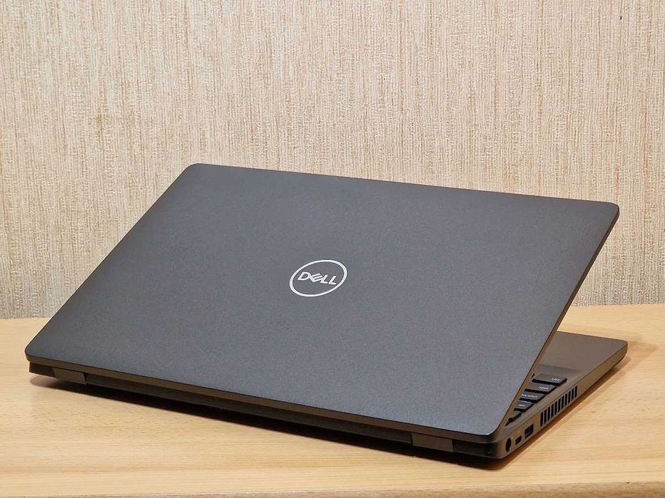 Сучасний ноутбук Dell Latitude 5500 Intel Core i5-8365U RAM 8Gb SSD 128Gb В ідеальному стані. Батарея тримає 7 годин.