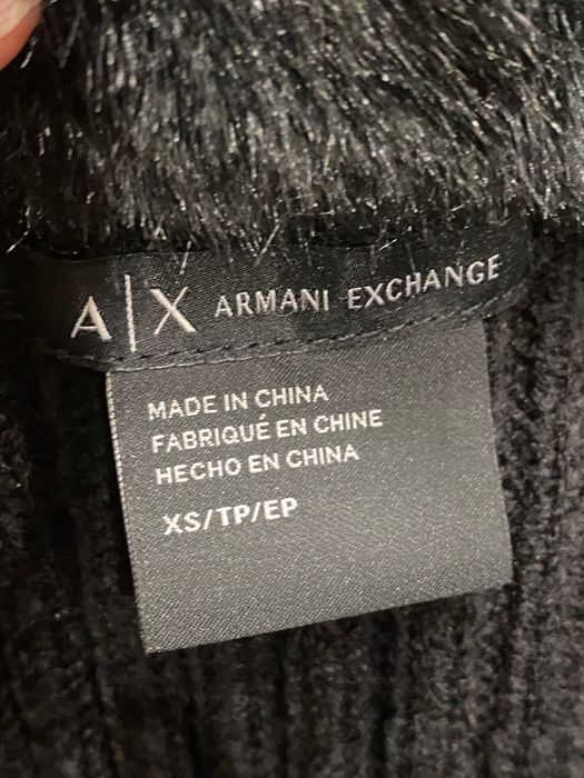 Хутряний жилет Armani Exchange, розмір XS-M
